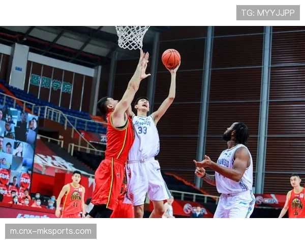 福建浔兴进攻节奏掌控不佳 失误过多导致反击失分